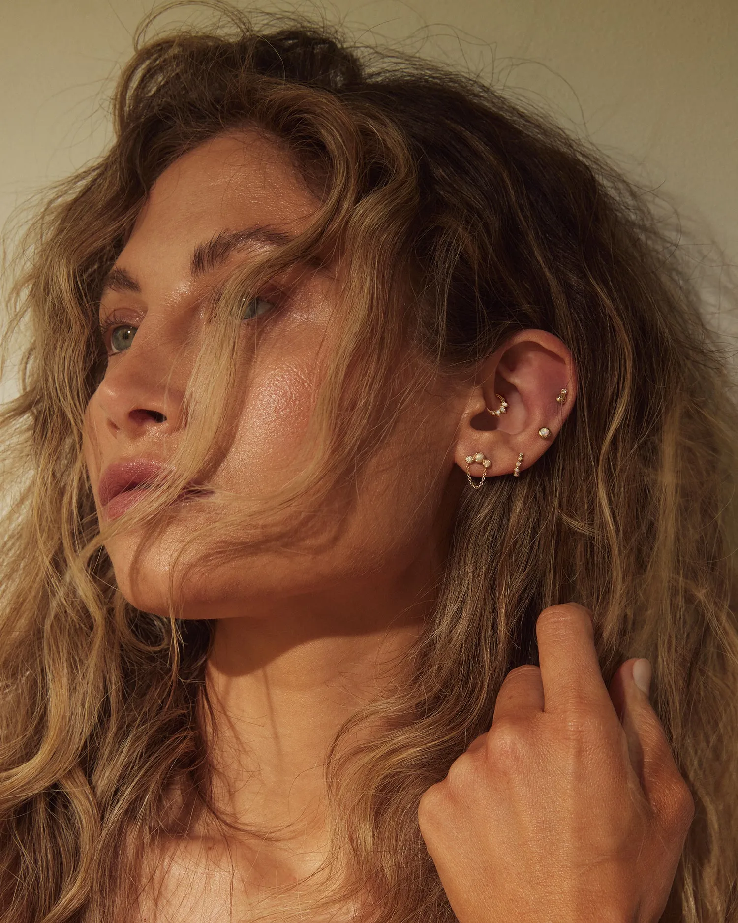 4mm Molten Double Dot Stud - Image 3