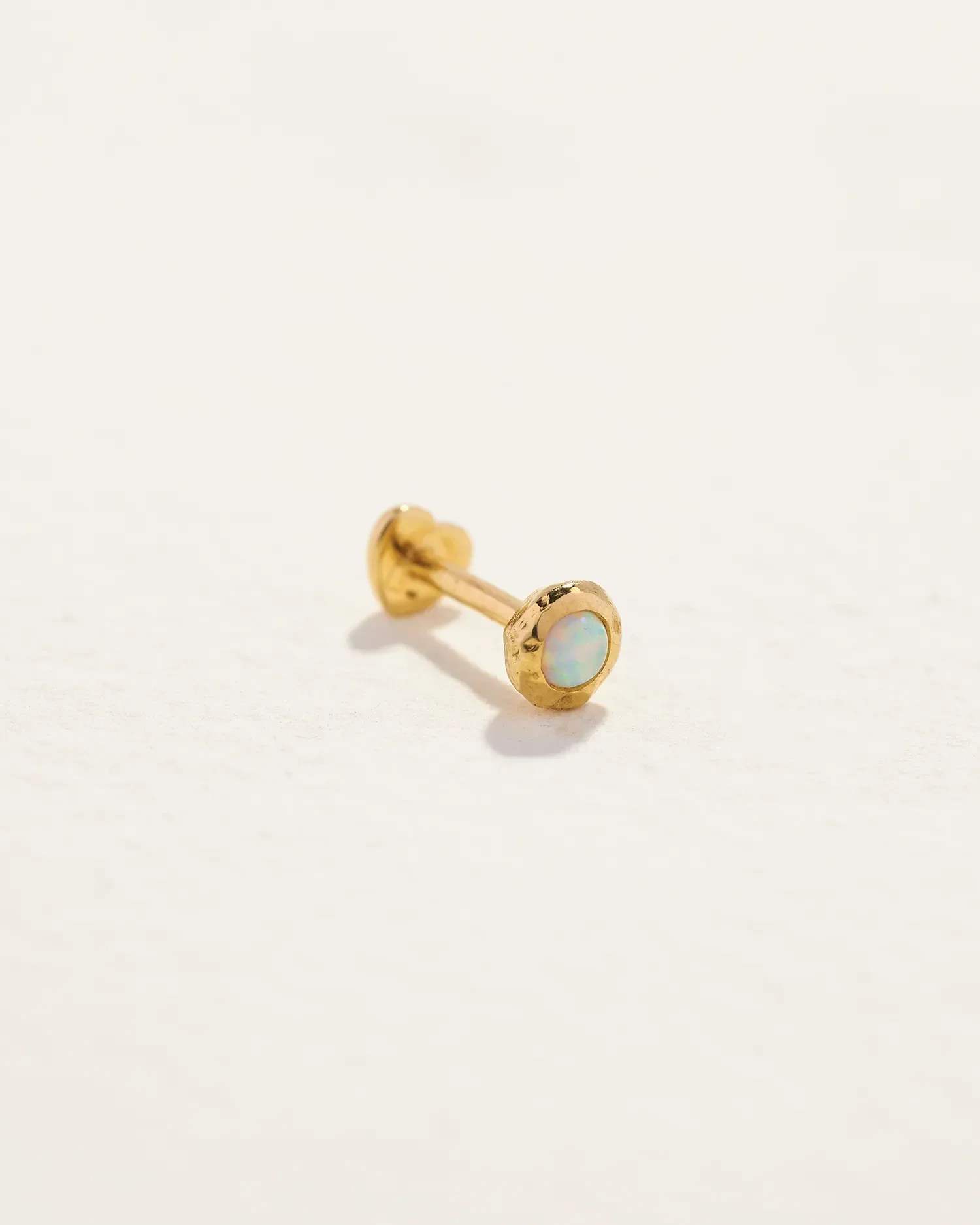 5.5mm Molten Stud - Image 2