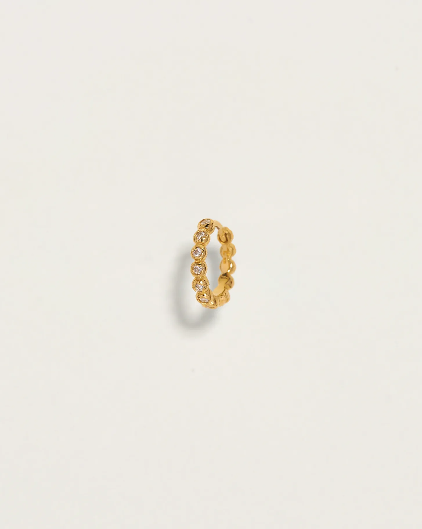 8mm Molten Eternity Huggie - Image 5
