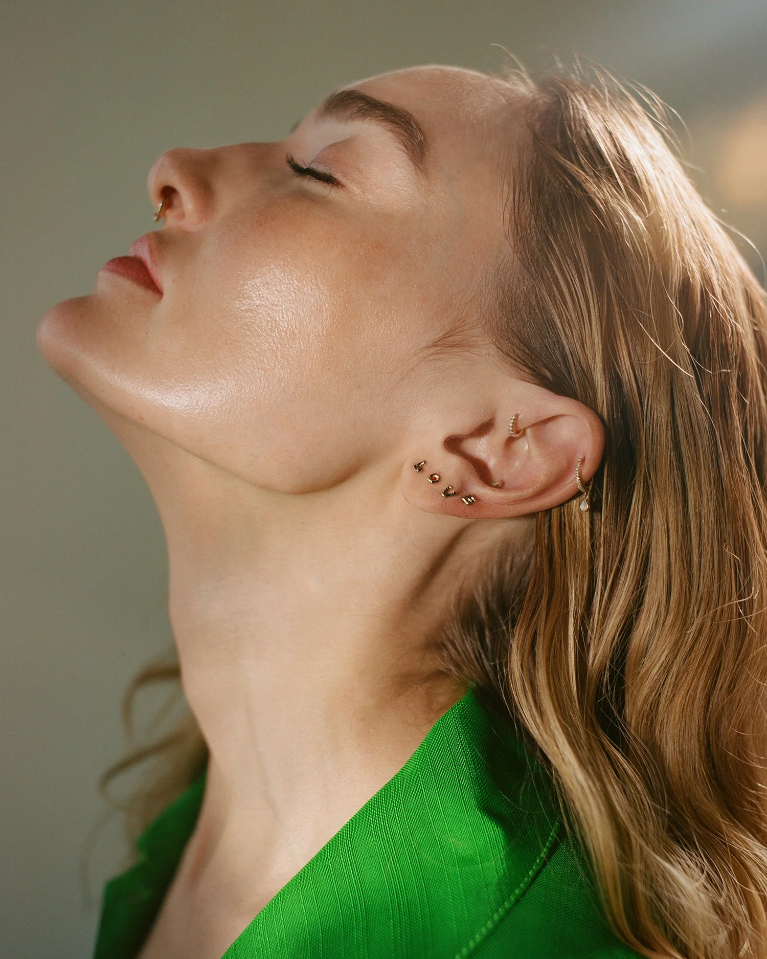 U Stud - Image 6