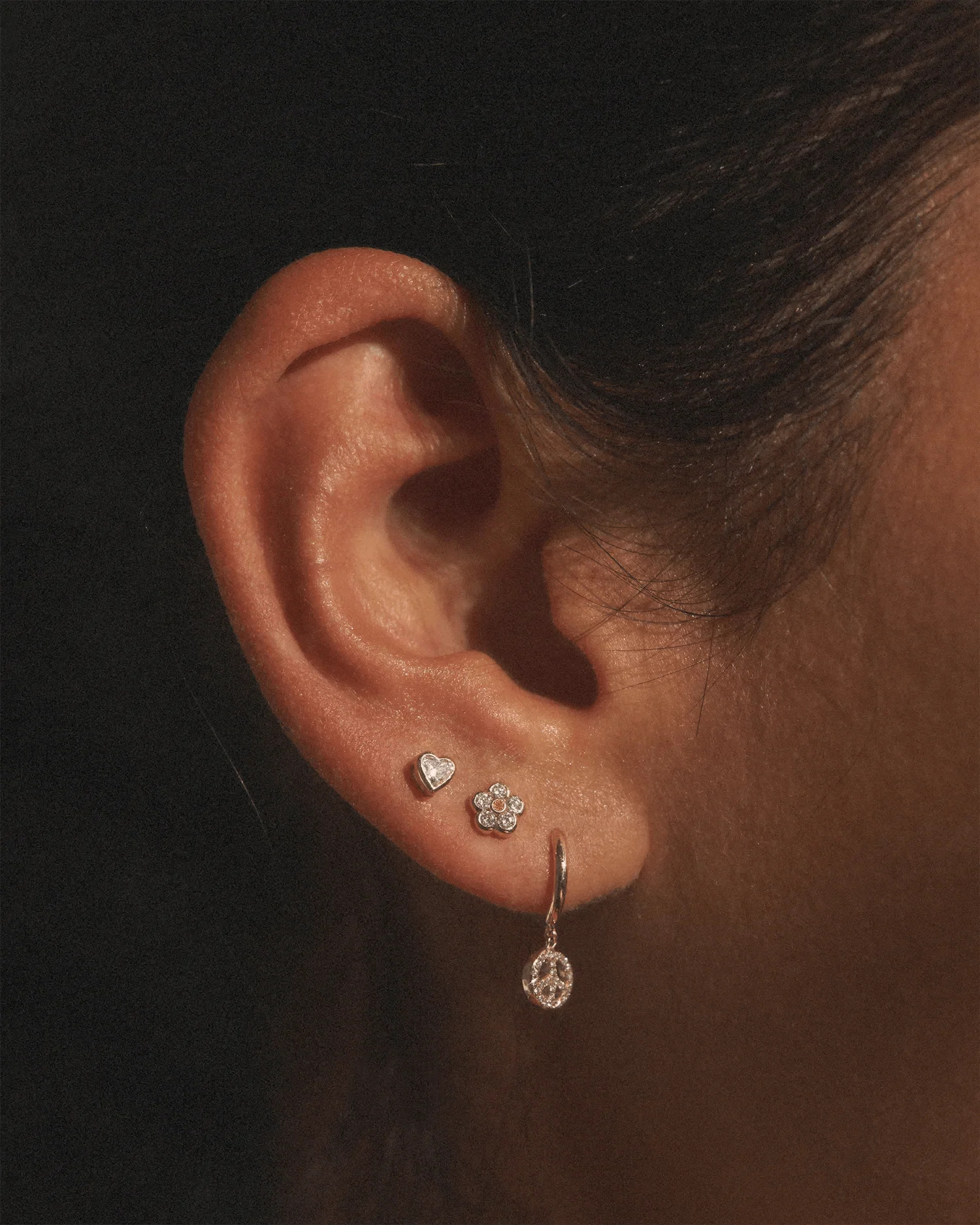 Bezel Heart Stud - Image 5
