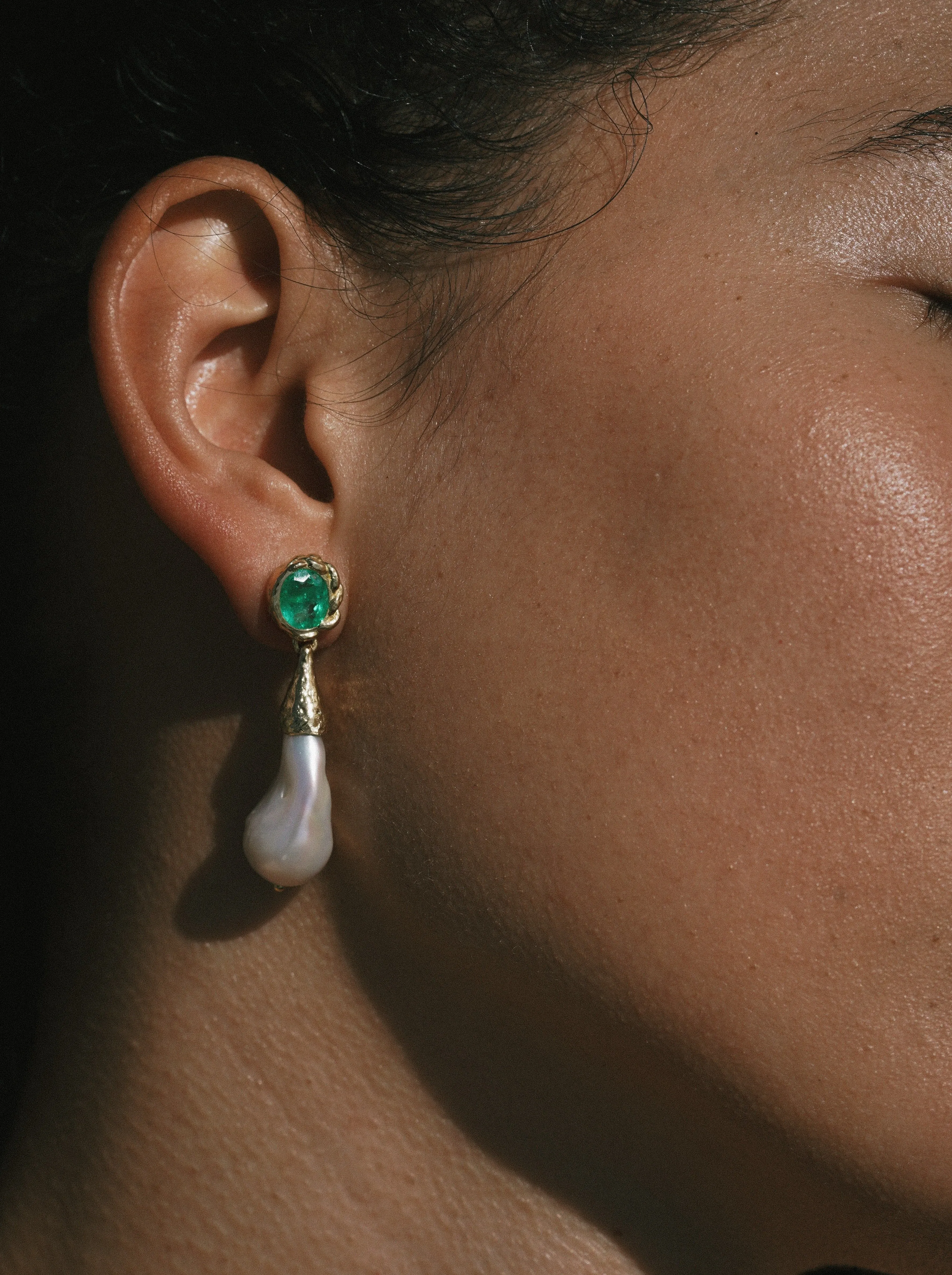 Domus Drop Earrings - Image 5