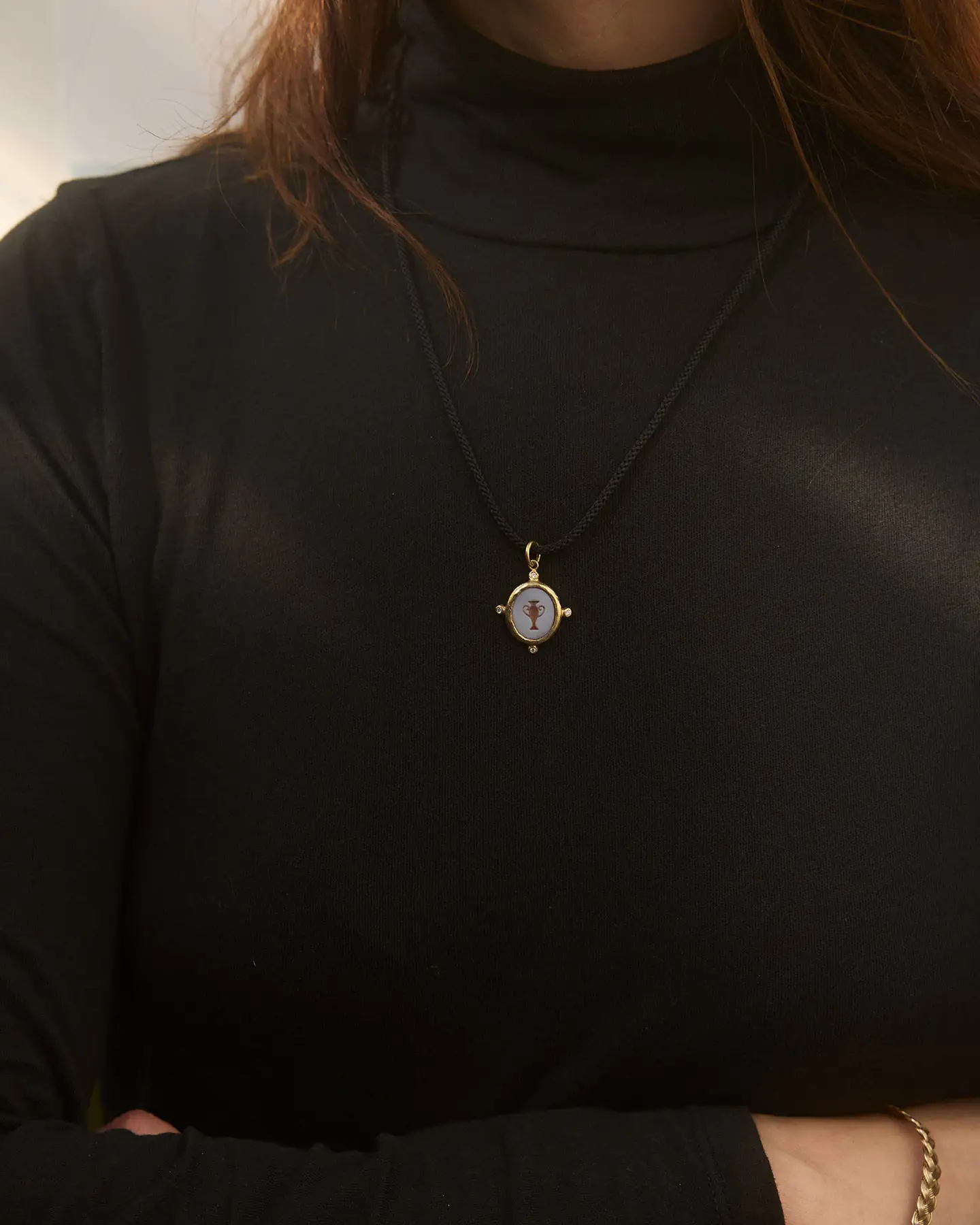 Onyx Cross - Image 5