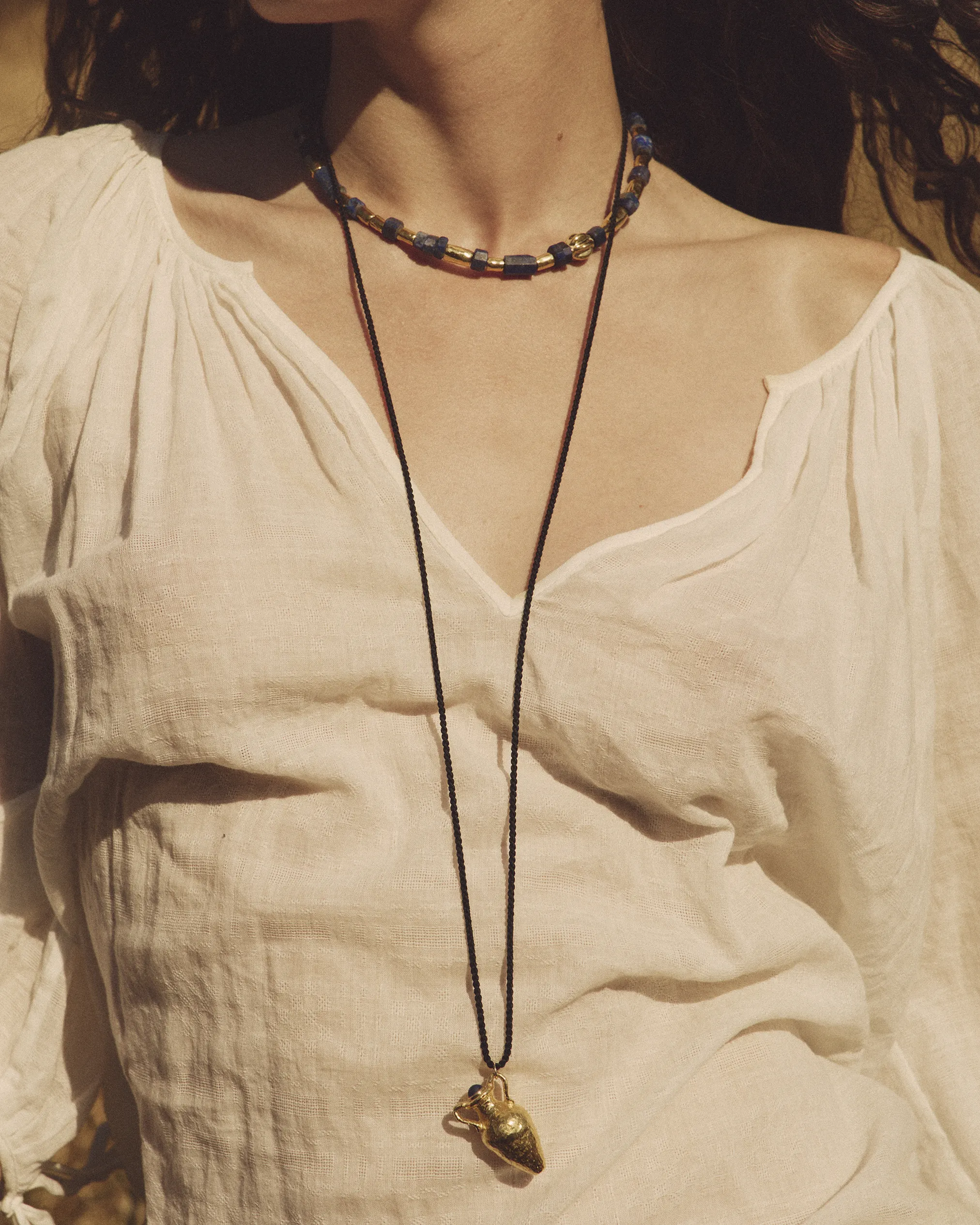 Perfume Amphora Necklace - Image 4