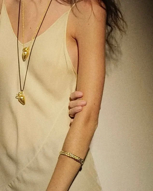 Perfume Amphora Necklace - Image 5