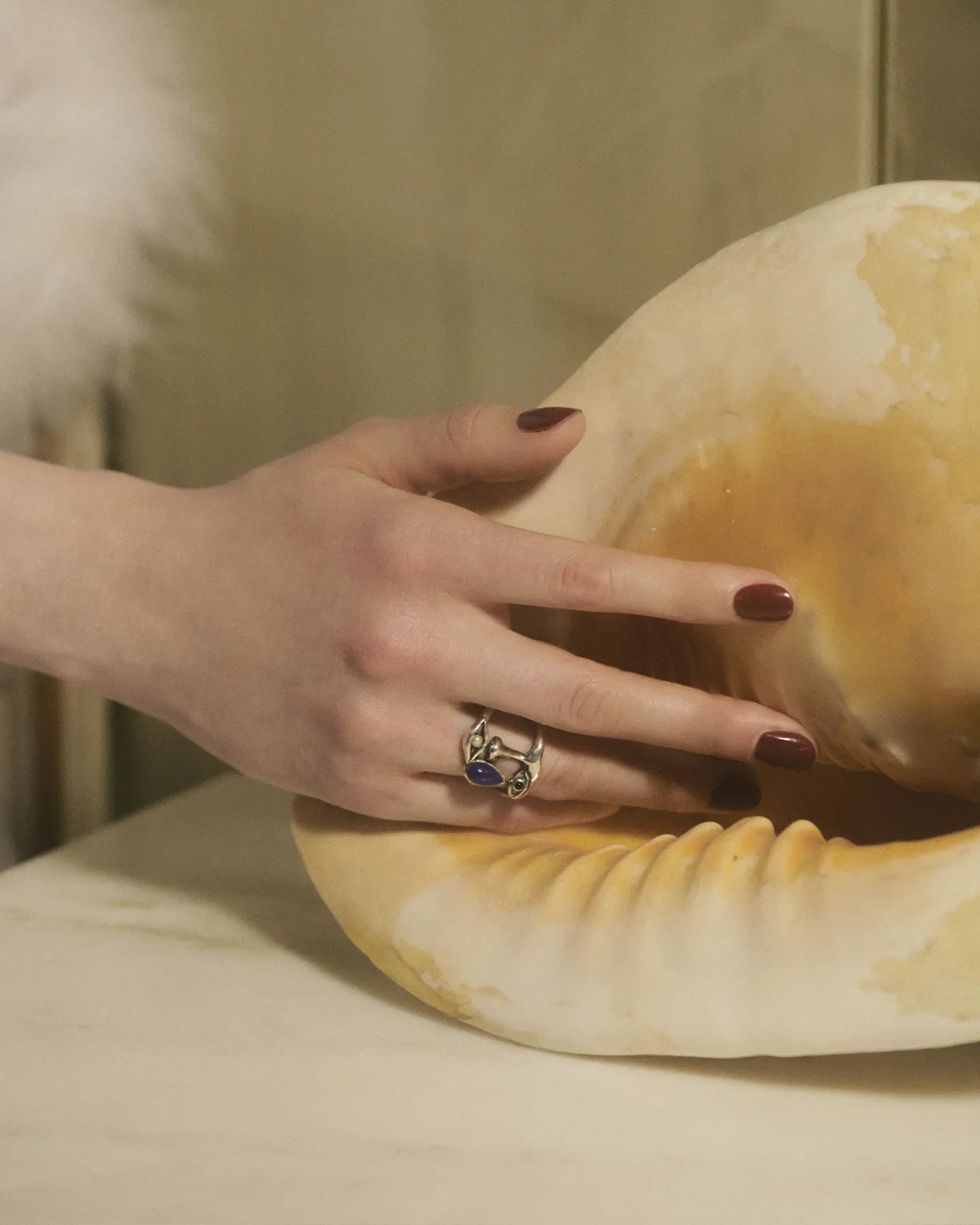 Large Portrait Ring - Image 3