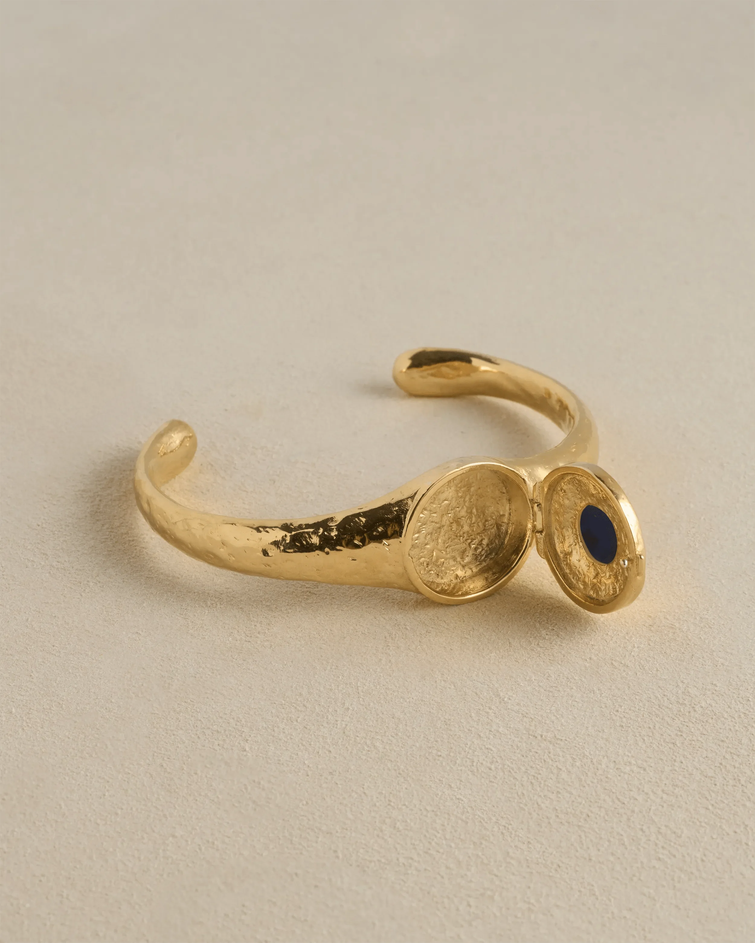Vivianna Locket Cuff - Image 2